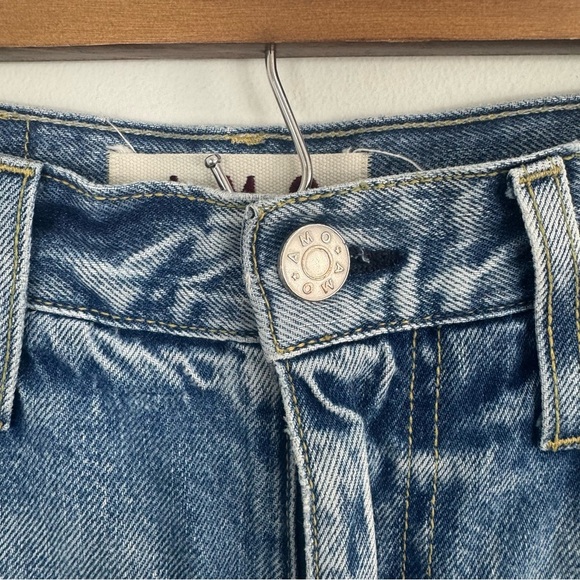 AMO Sophie High-Rise Crop Jeans Runaway Destroy Wash Distressed Size 26 - Picture 10 of 16